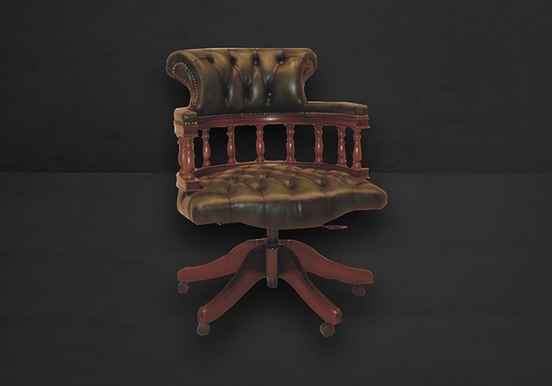 Captain`s Swivel Chair Sitz geknöpft