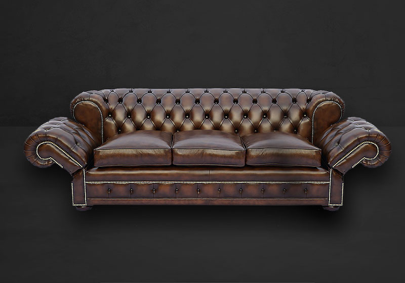 Double Drop Arm Chesterfield Sofa