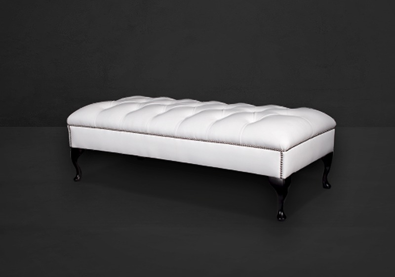 Country Hocker Large geknöpft