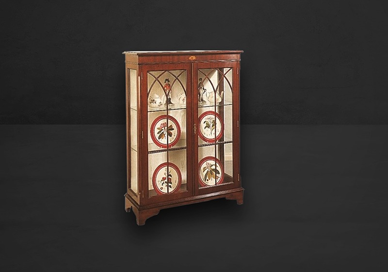 Gothische Geschirrvitrine 2-türig