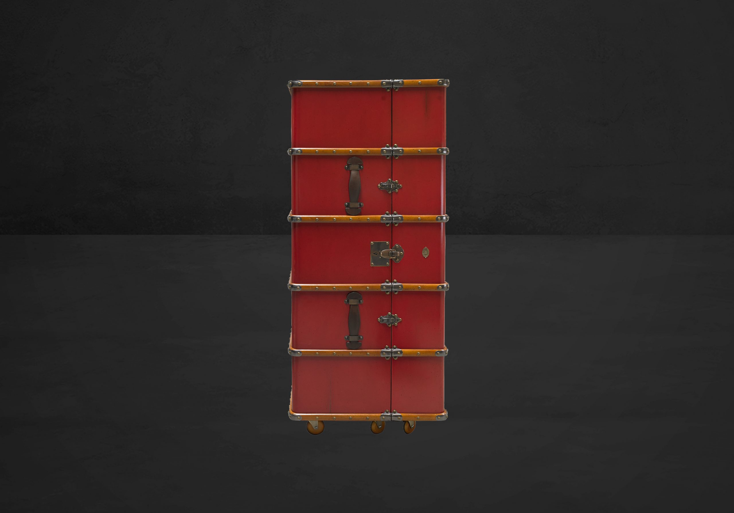 Authentic Models Kofferbar im Travel Design – Bild 3