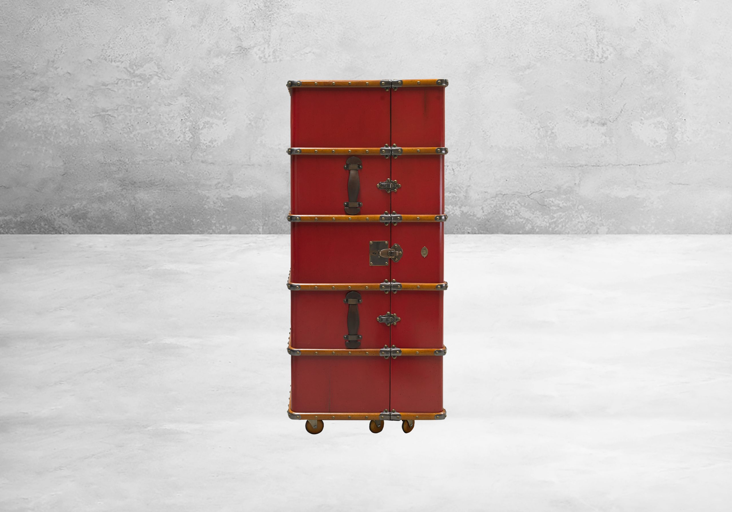 Authentic Models Kofferbar im Travel Design – Bild 8