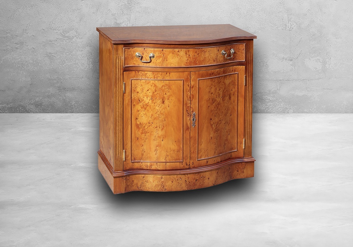 Serpentinenfront Sideboard 2-türer – Bild 2