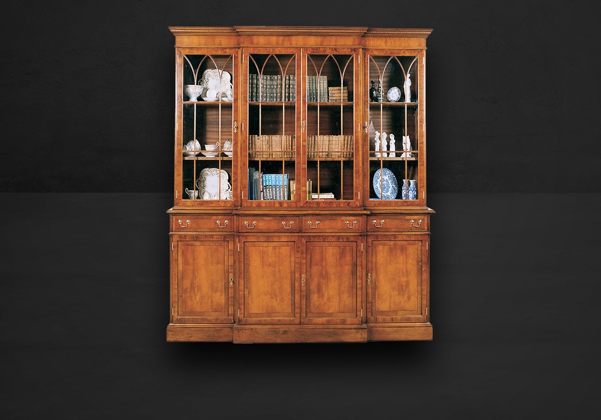 Bücherschrank Gothik Breakfront groß (4-türig)