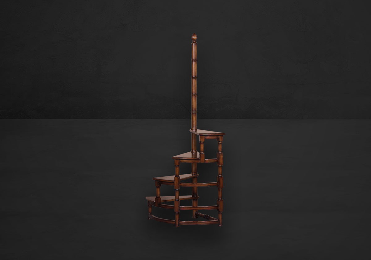 Gewendelte Bibliotheksleiter