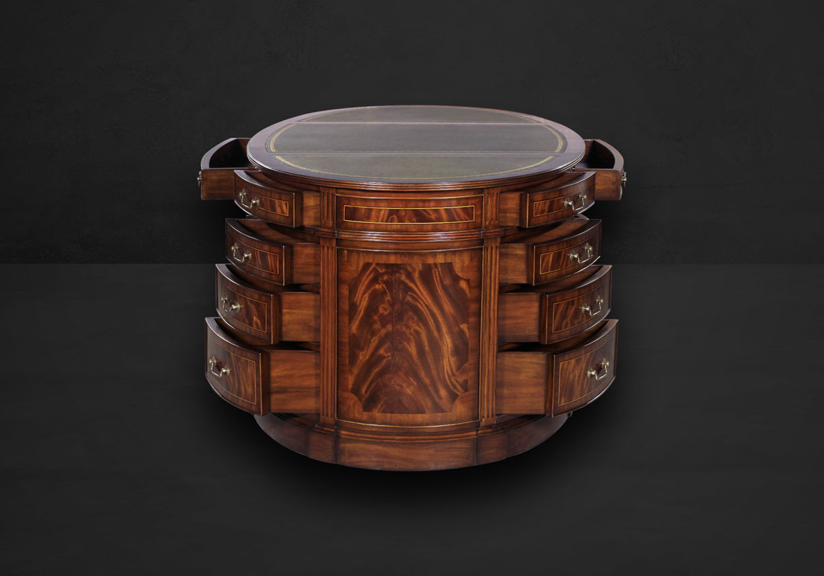 Exklusiver Ovaler Partner Schreibtisch – Bild 5