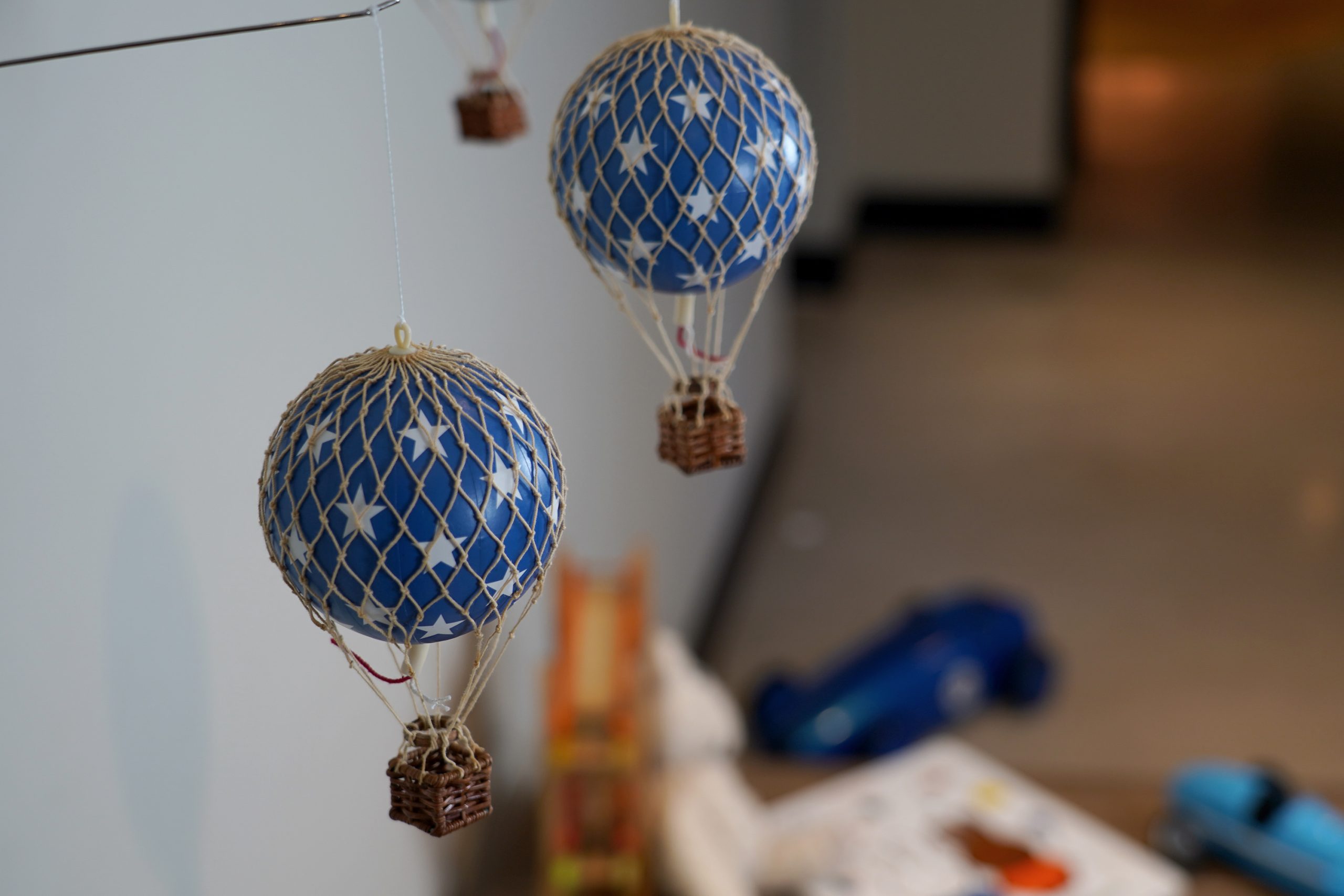 Authentic Models Balloon Blue Stars – Bild 5