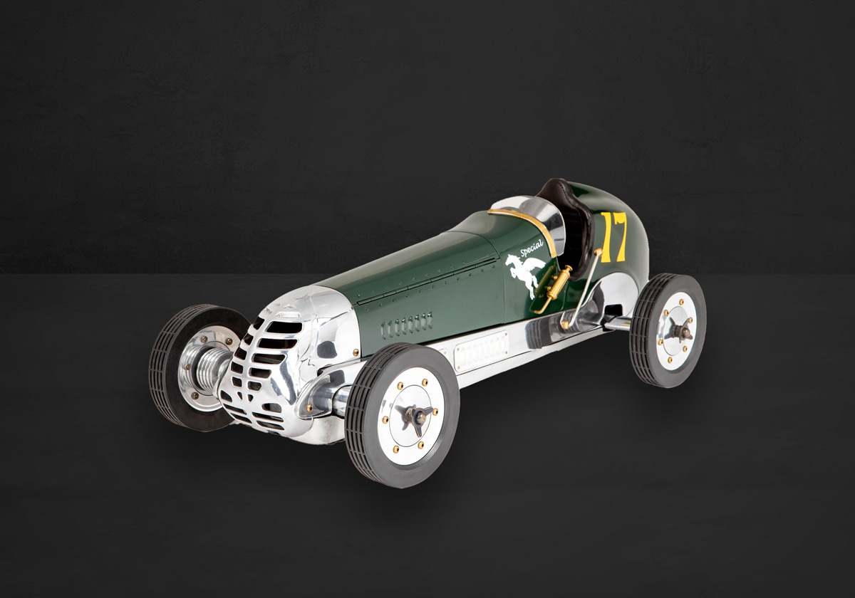 Authentic Models Aluminium Cars BB Korn, Green – Bild 5