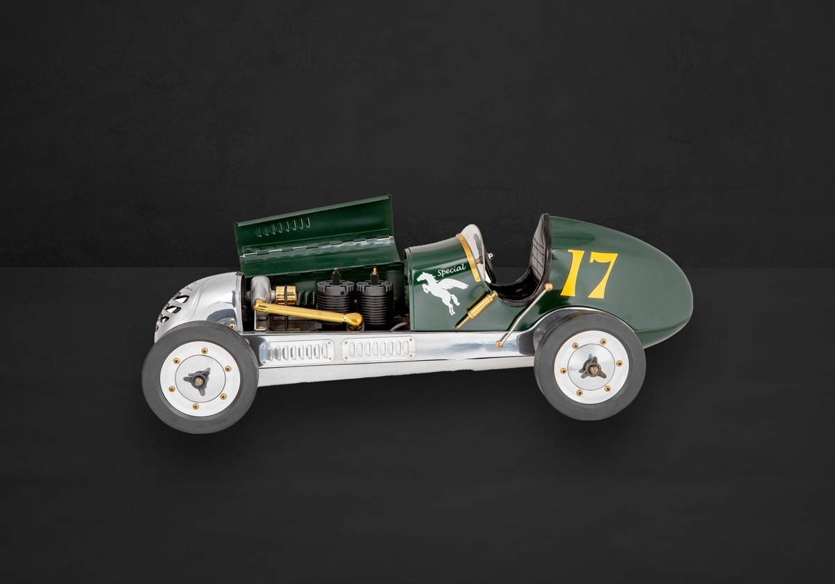 Authentic Models Aluminium Cars BB Korn, Green – Bild 7