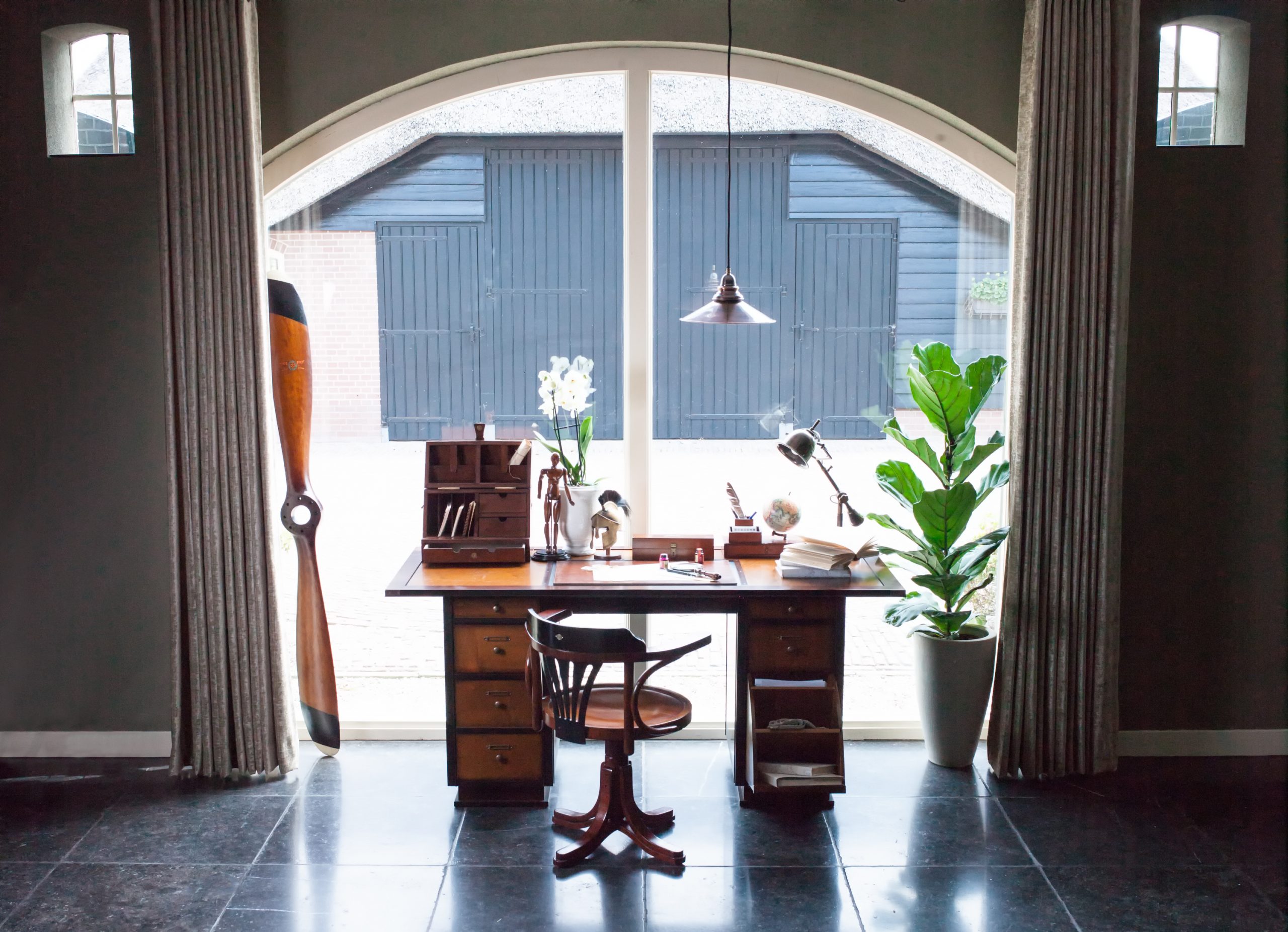 Authentic Models Captain's Desk – Bild 7