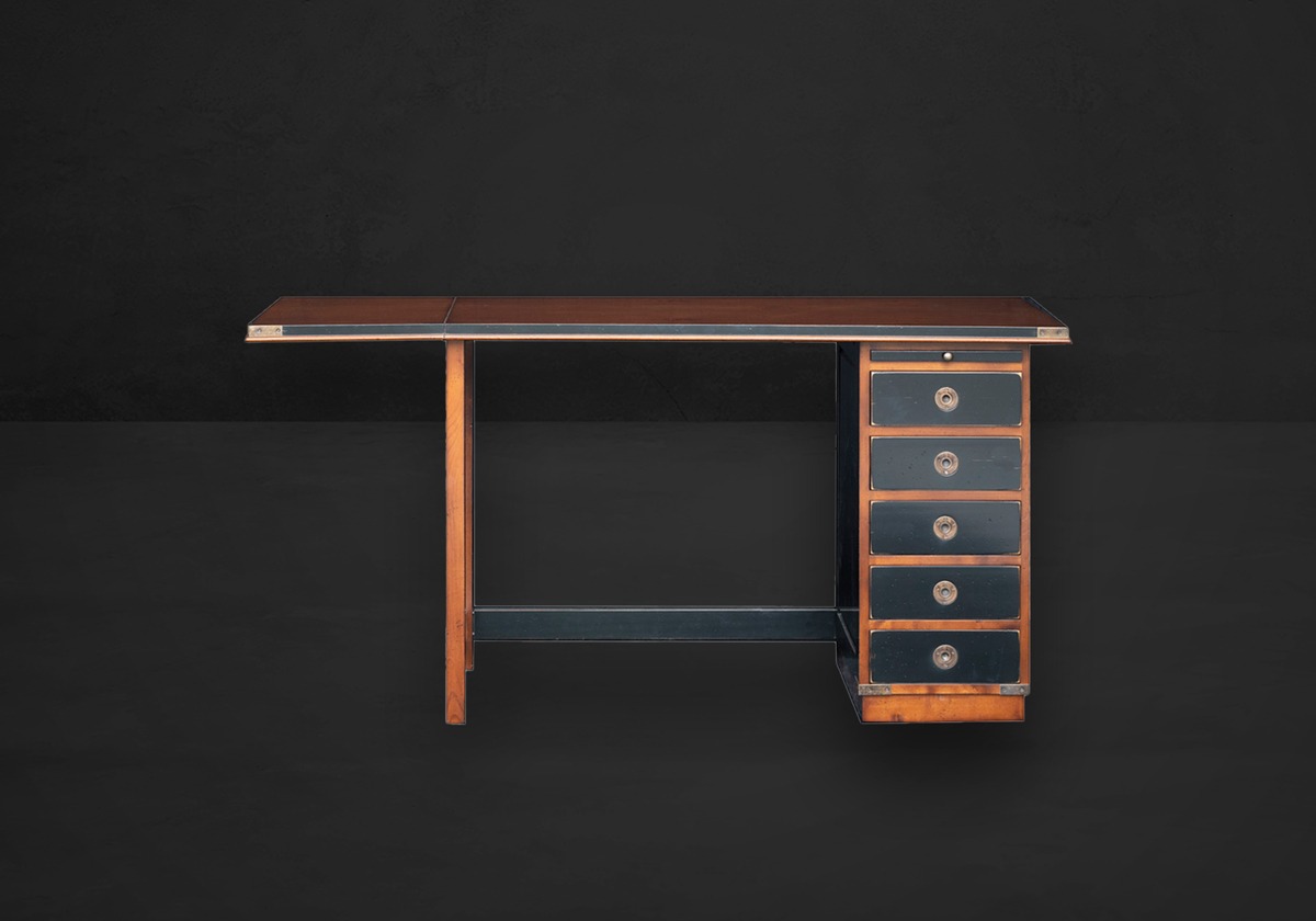 Authentic Models Toledo Desk