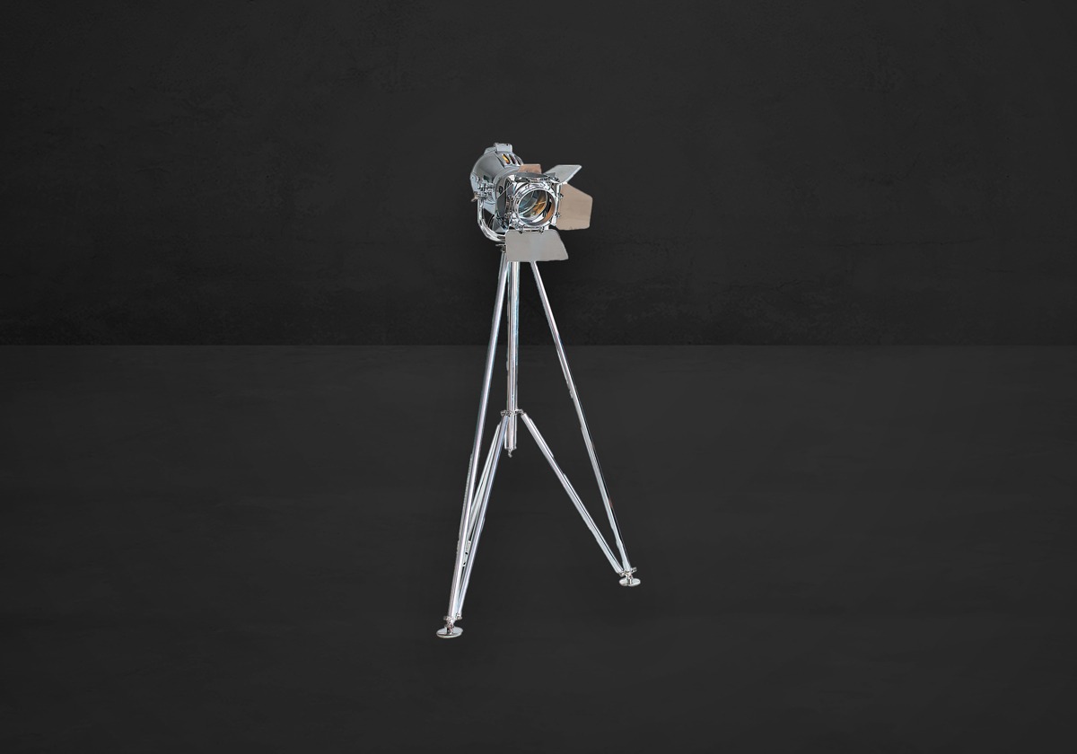 Authentic Models Hollywood Cinema Light