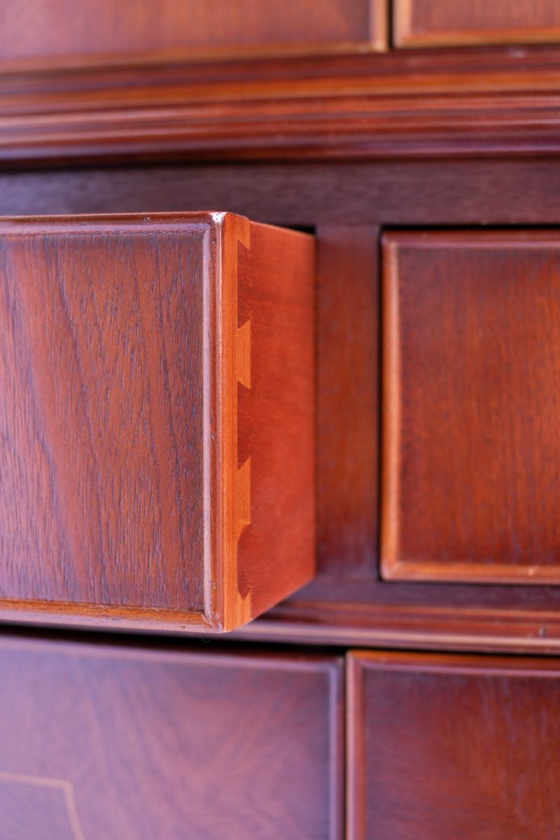 Super Sale - Geschirrvitrine mit 50% Rabatt – Bild 9