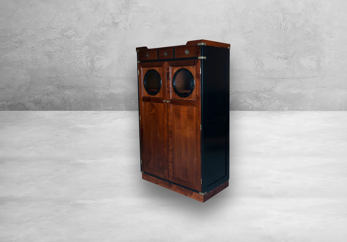 Authentic Models Porthole Cabinet – Bild 4